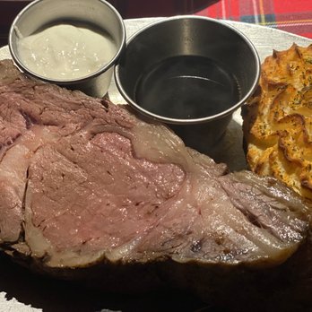 Tartan Room - 08/2021 - king cut, medium rare, twice baked potato - American Near Me - Orange, California Tartan Room - 08/2021 - king cut, medium rare, twice baked potato - American Near Me - Orange, California