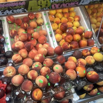 Westside Market NYC - Peaches - Grocery Near Me - New York, New York Westside Market NYC - Peaches - Grocery Near Me - New York, New York