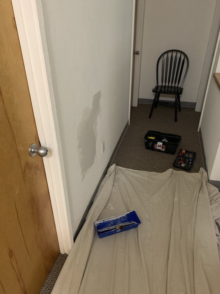 Slide of The Home Repair Tech