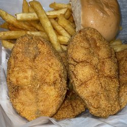 Big Sharks Fish & Chicken - Catfish COD Large 4 PC