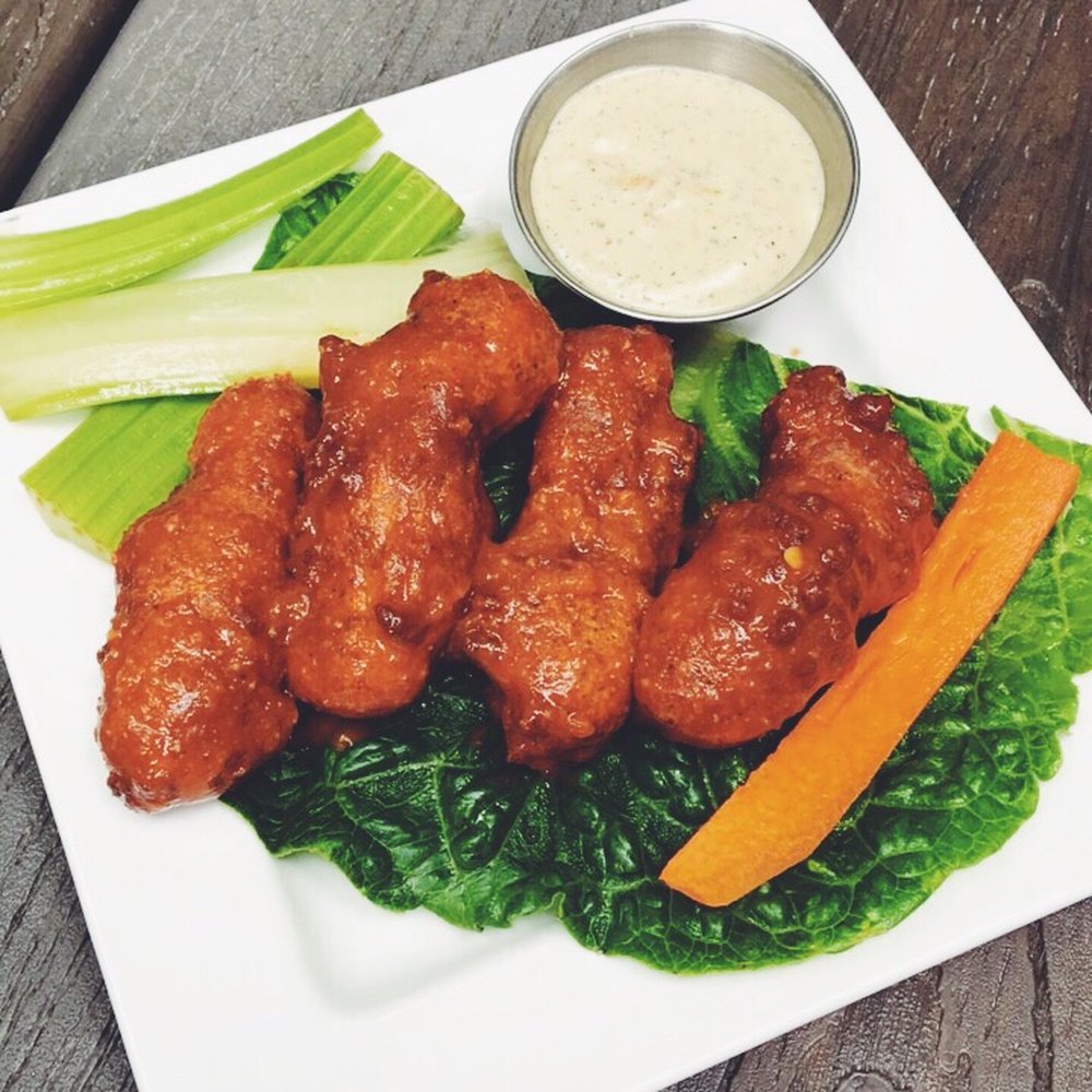 MeeT - Hot chiggin things - Burgers Near Me - Vancouver, British Columbia
