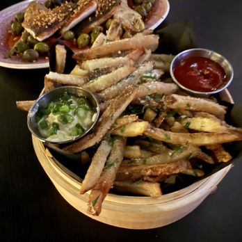 Ventanas Restaurant and Lounge - Fries - Cuban Near Me - Fort Lee, New Jersey Ventanas Restaurant and Lounge - Fries - Cuban Near Me - Fort Lee, New Jersey