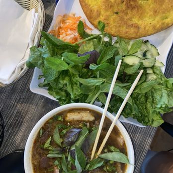 Viet Noodle Bar - 35. Bun Bo Hue 57. Banh Xeo - Vietnamese Near Me - Las Vegas, Nevada