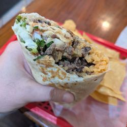 La Casita - Burrito w/ asada
