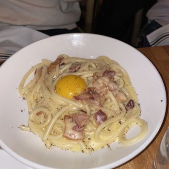 Canto - Bucatini alla Carbonara - Italian Near Me - New York, New York