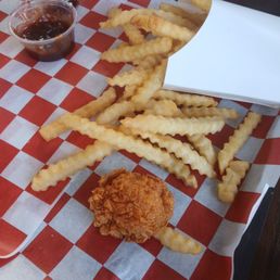 Chicken Bites with fries
