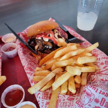 Fukuburger Buffalo - Kinoko "Mushroom" Burger Combo - Burgers Near Me - Las Vegas, Nevada
