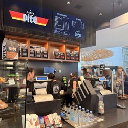 Caffe Vita - Order counter