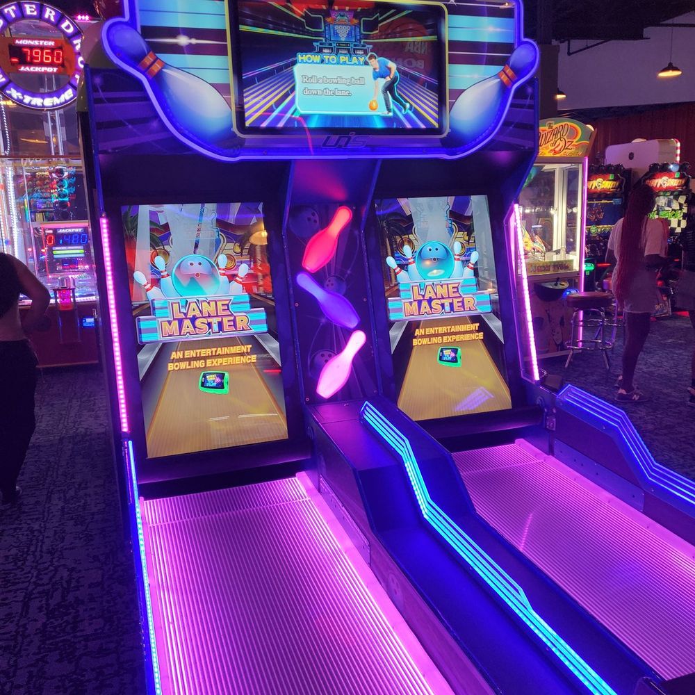 Game On Social Hub - Bowling Near Me - Kenner, Louisiana