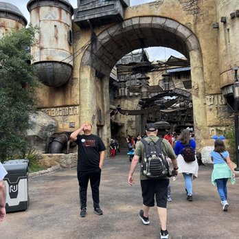 Star Wars: Galaxy's Edge - Enter - Amusement Parks Near Me - Anaheim, California