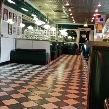 Moonlight Diner - Great job with the atmosphere!! Classic Diner look. - Diners Near Me - Denver, Colorado Moonlight Diner - Great job with the atmosphere!! Classic Diner look. - Diners Near Me - Denver, Colorado