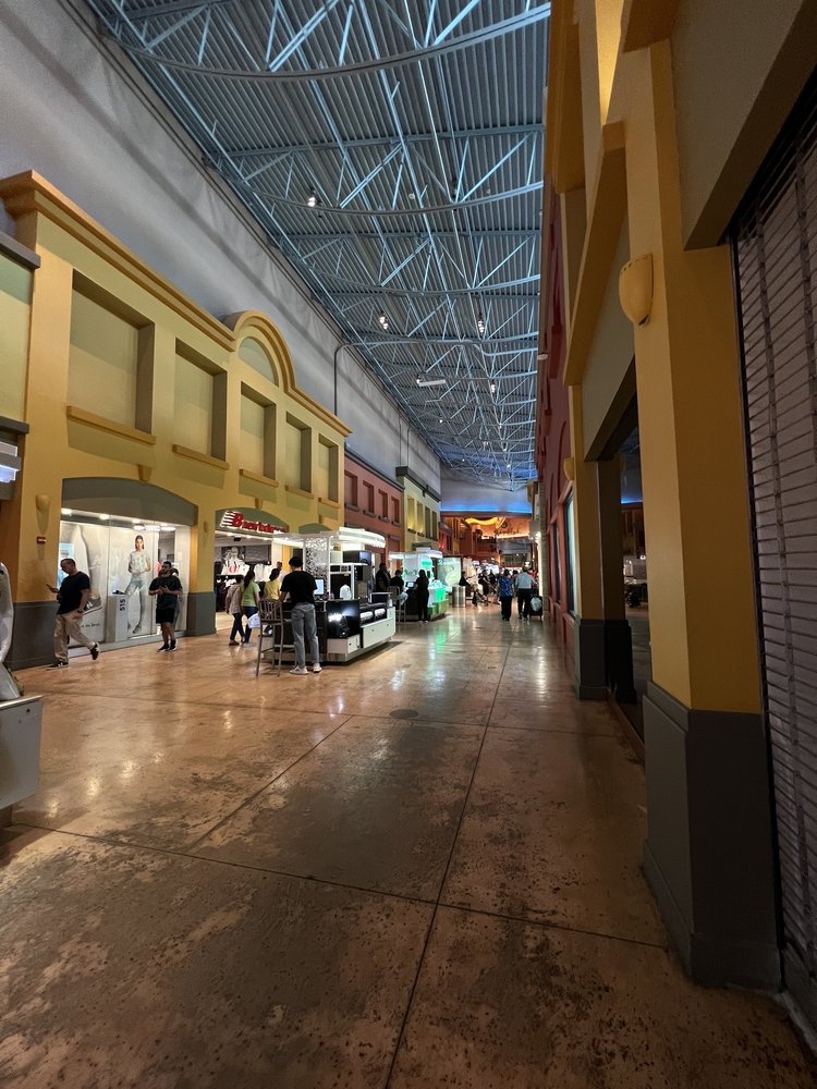 Dolphin Mall