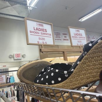 Value Village - Good organization and signage - Thrift Stores Near Me - Hawthorne, New Jersey