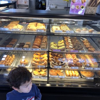 Zippy's Kalihi - Baked Goods - Diners Near Me - Honolulu, Hawaii Zippy's Kalihi - Baked Goods - Diners Near Me - Honolulu, Hawaii