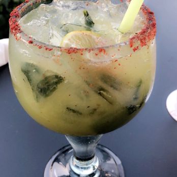 Burgerteca - Kiwi drink - Burgers Near Me - San Antonio, Texas