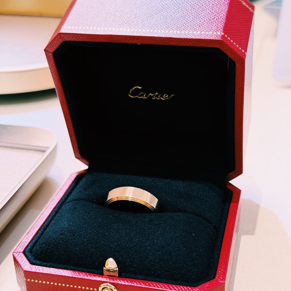 Cartier - Wedding ring - Jewelry Near Me - Canoga Park, California Cartier - Wedding ring - Jewelry Near Me - Canoga Park, California