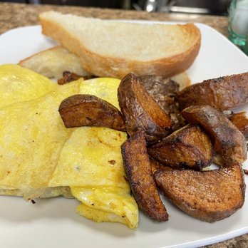Golden’s - Breakfast & Brunch Near Me - Utica, New York Golden’s - Breakfast & Brunch Near Me - Utica, New York