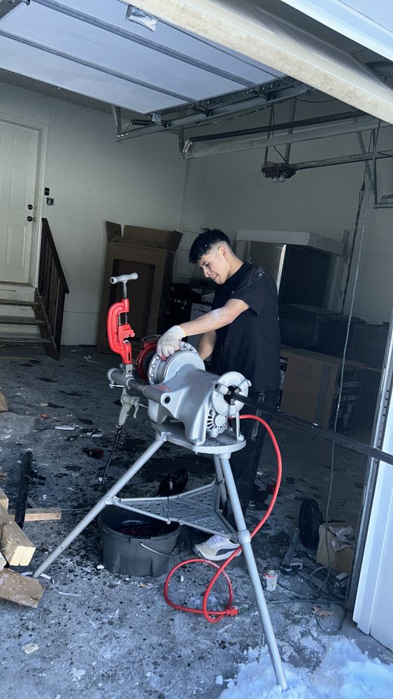 Slide of WG Plumbing And Heating