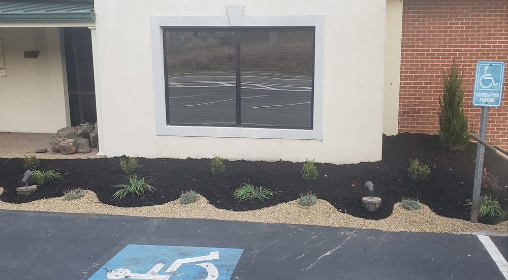 Slide of Pinnacle Contracting