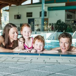 Watzmann Therme - Die Watzmann Therme Berchtesgaden ist familienfreundlich und bietet Angebote für Jung und Alt.