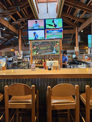 Islands Restaurant Burbank by null