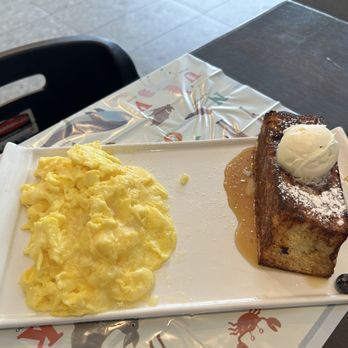 Great Maple - Kids cheesy eggs & french toast log ($15, 5/2024) - Breakfast & Brunch Near Me - Anaheim, California Great Maple - Kids cheesy eggs & french toast log ($15, 5/2024) - Breakfast & Brunch Near Me - Anaheim, California