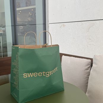 sweetgreen - Healthy Salads, Wraps, and Bowls - Salad Near Me - Miami, Florida