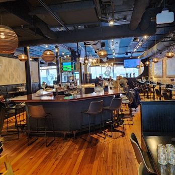 Dire Wolf Tavern - Upstairs-Main bar area at Dire Wolf - Sushi Bars Near Me - Salem, Massachusetts