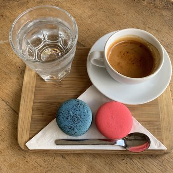 Boomtown Coffee - Espresso with Sparkling Water & Macarons - Cafes Near Me - Houston, Texas