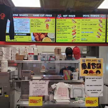 Devil Dawgs-Gold Coast - Hot Dogs Near Me - Chicago, Illinois