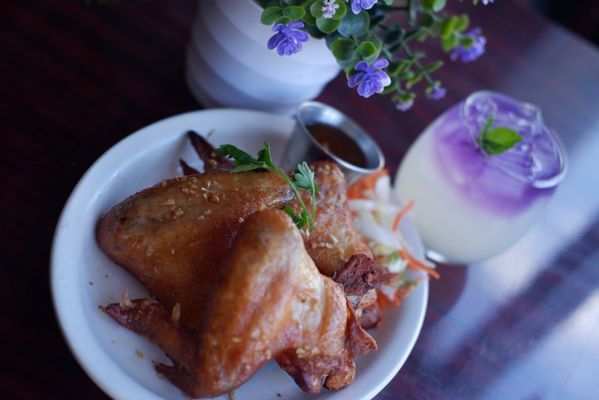 Bee Thai Kitchen by null