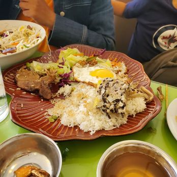 Le La Vietnamese Restaurant - Vietnamese Near Me - Calgary, Alberta Le La Vietnamese Restaurant - Vietnamese Near Me - Calgary, Alberta