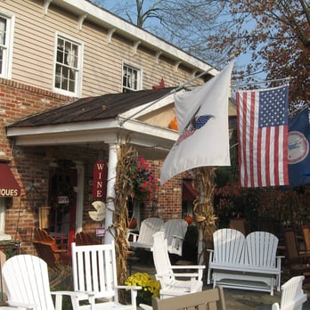 Aldie Peddler - Antiques Near Me - Aldie, Virginia