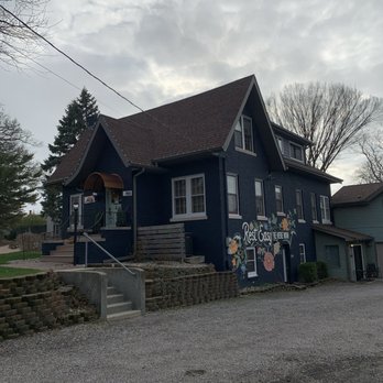 South Cliff Inn - Bed & Breakfast Near Me - St. Joseph, Michigan