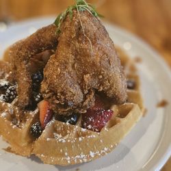 5Church Midtown - Chicken and waffle