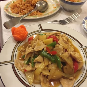 Asiana - Porc au curry et riz thaï. - Pan Asian Near Me - Bordeaux, 33