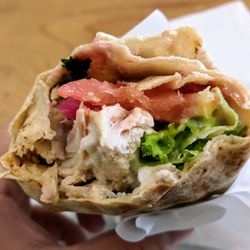 Le Daily Syrien - Chicken shawarma