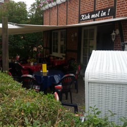 Nadjas kleiner Kuchen- und Kaffee-Garten