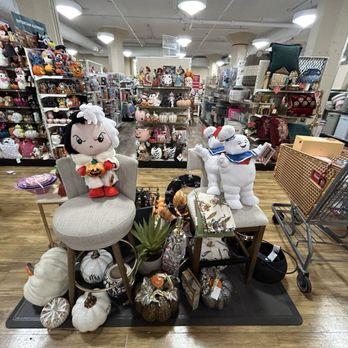 HomeGoods - Home Decor Near Me - Chicago, Illinois HomeGoods - Home Decor Near Me - Chicago, Illinois