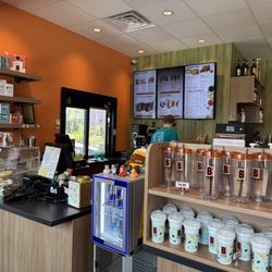 Biggby Coffee - Inside