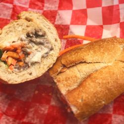 Sakuu Asian Bakery & Deli