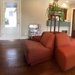 Follmar Kenneth E II DDS - The waiting area