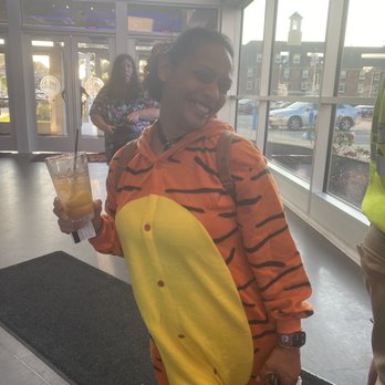 Dave & Buster's Woburn - Yummy drinks! Long Island Iced Tea - Arcades Near Me - Woburn, Massachusetts