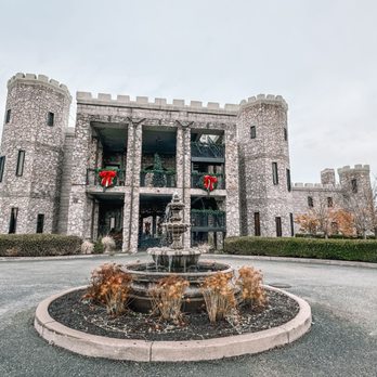 The Kentucky Castle - Hotels Near Me - Versailles, Kentucky The Kentucky Castle - Hotels Near Me - Versailles, Kentucky