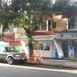 Agua purificada Layf - Con garrafones esterilizados, listos para llenarlos