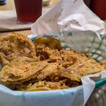 The Fishin Pig - Fried green tomatoes - American Near Me - Poplar Bluff, Missouri
