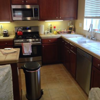 Flooring Mart - Kitchen before - Flooring Near Me - Upland, California