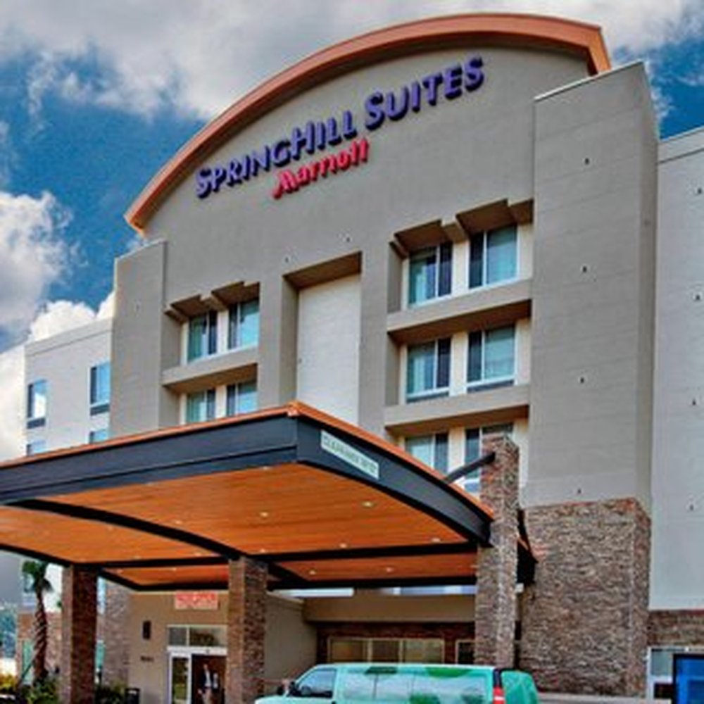 洋書 Cool Hotels America THE 10 BEST Hotels near 70615 (Lake Charles, LA)