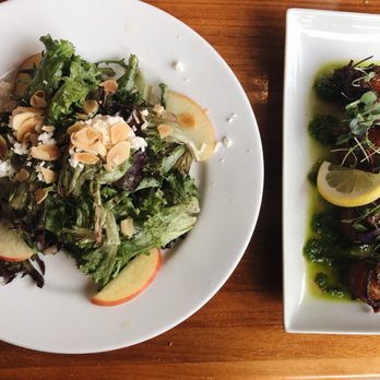That Place In Ogunquit - Salad and scallops - New American Near Me - Ogunquit, Maine