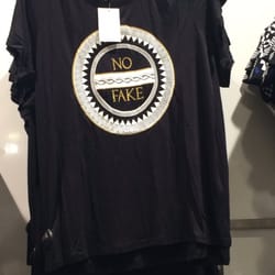 H & M